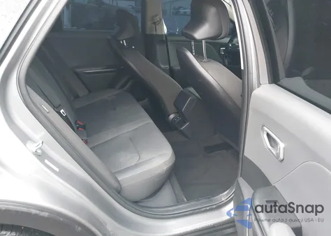 2025 Kia K4 Lxs from USA, damaged, VIN 3KPFT4DEXSE187160